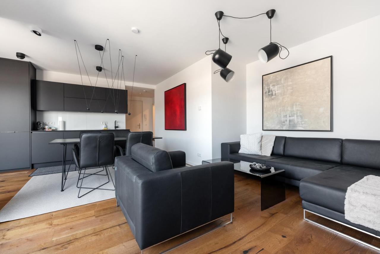 Stylisches Apartment In Zentraler Gruenruhelage Mit Garagenplatz Vienna Exterior photo